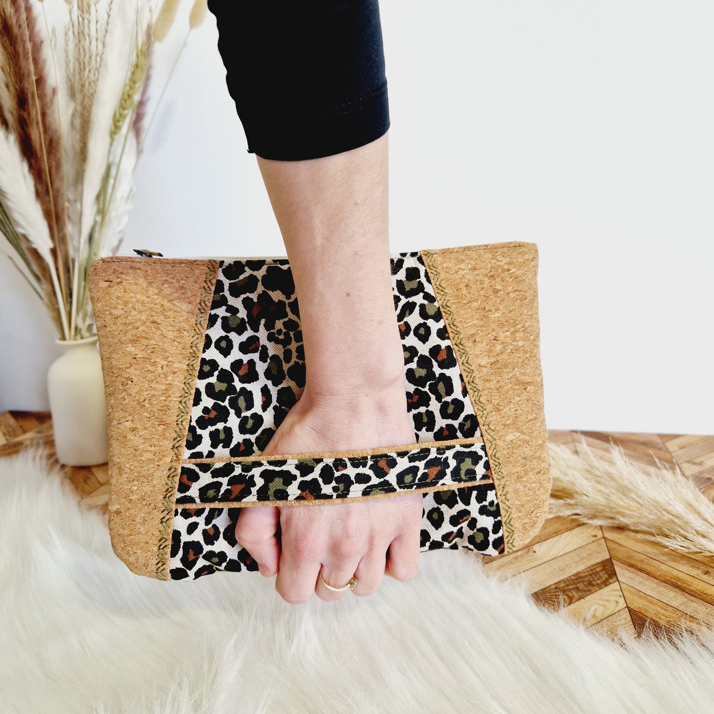 Pochette multifonction (tablette, maquillage, etc..)