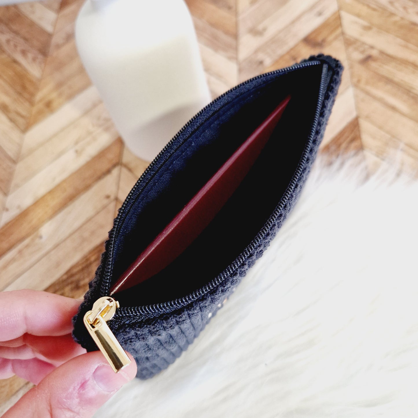 Pochette brodée