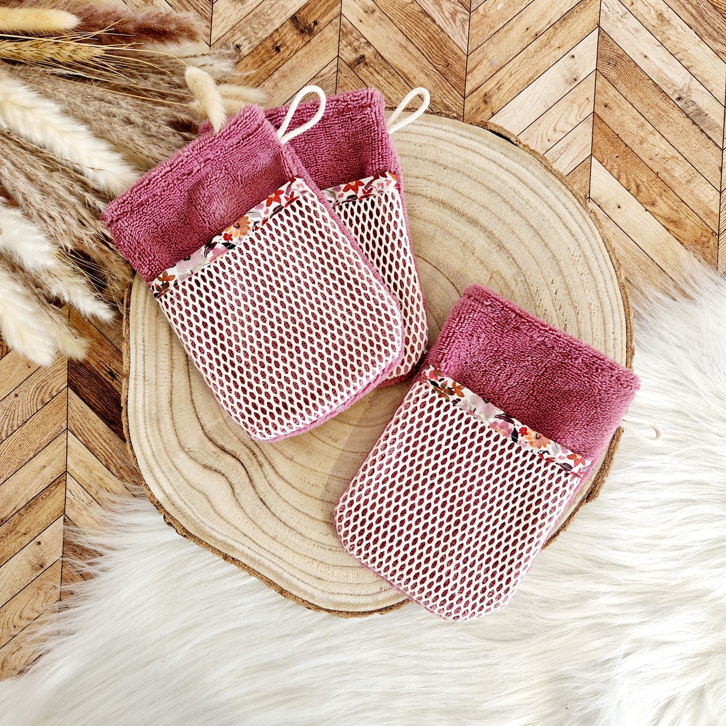 Gants de toilette avec poche en filet pour savon En stock