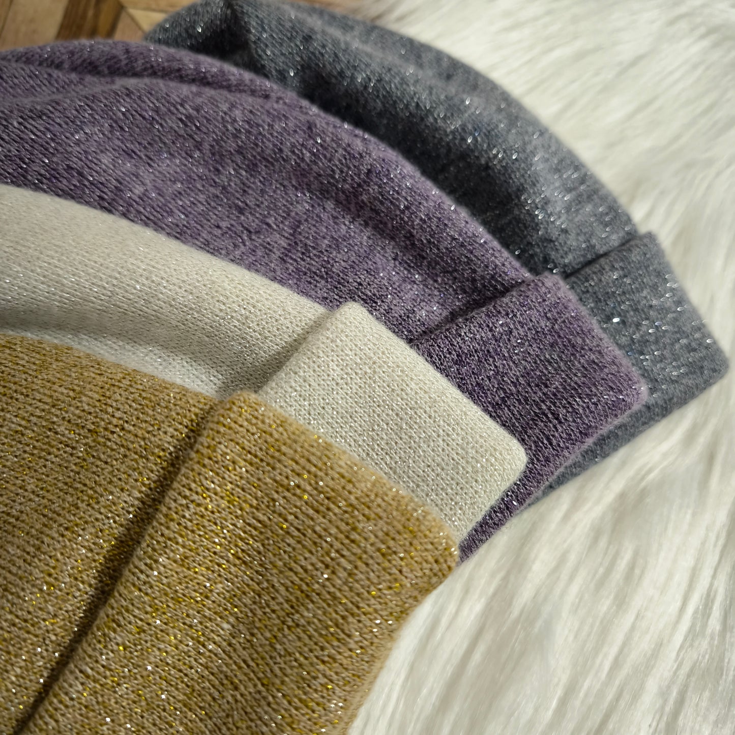 Bonnets pailletés en maille - collection hiver