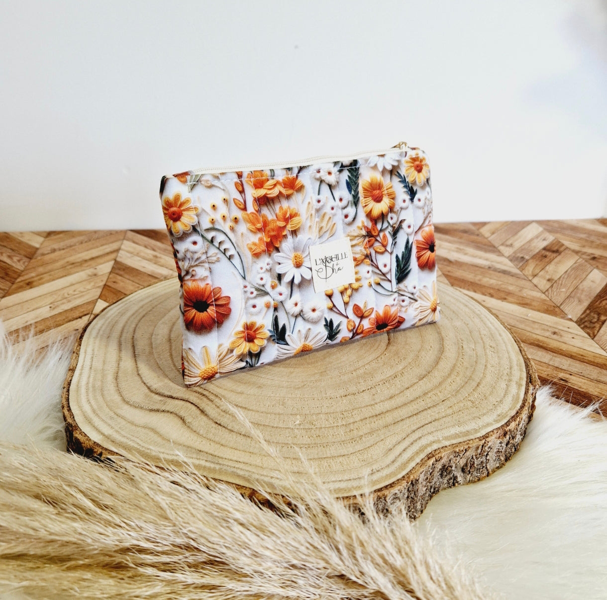 Pochette matelassée (3 coloris au choix)