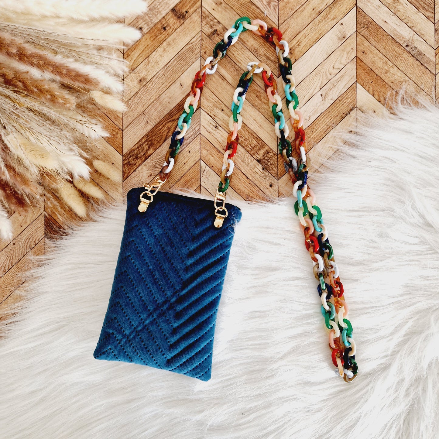 Pochette "Essentiel Élégant" - Liberté et style à portée de main