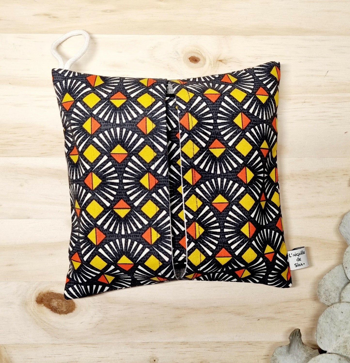 Grandes lingettes démaquillantes