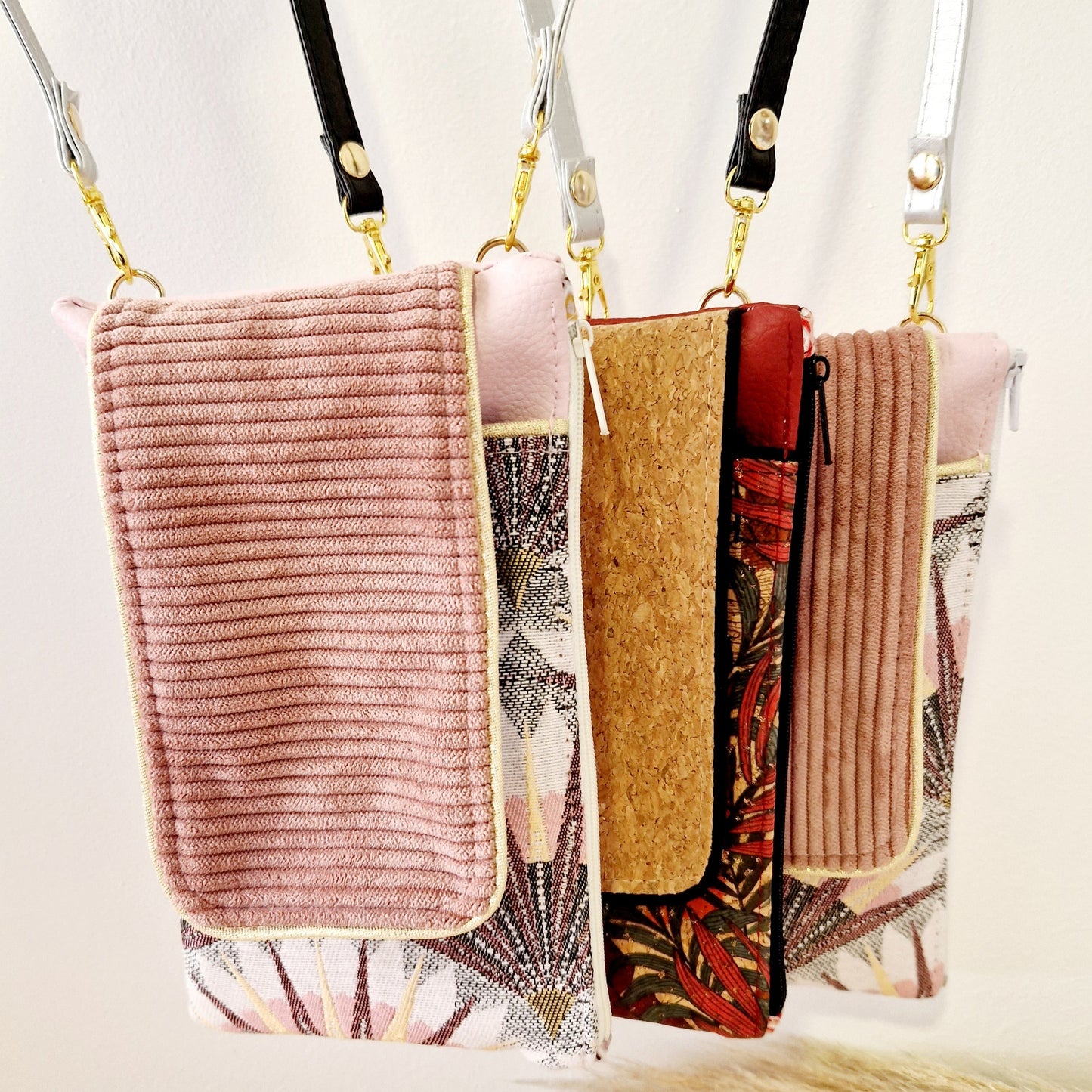 Pochette à téléphone Holly