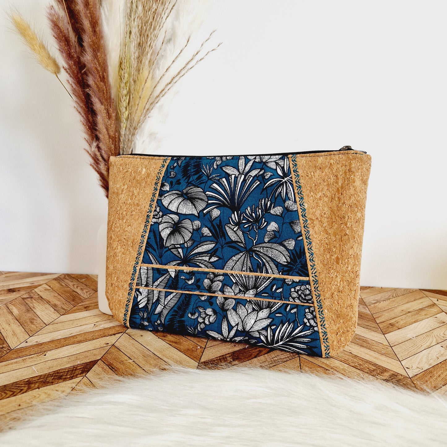 Pochette multifonction (tablette, maquillage, etc..)