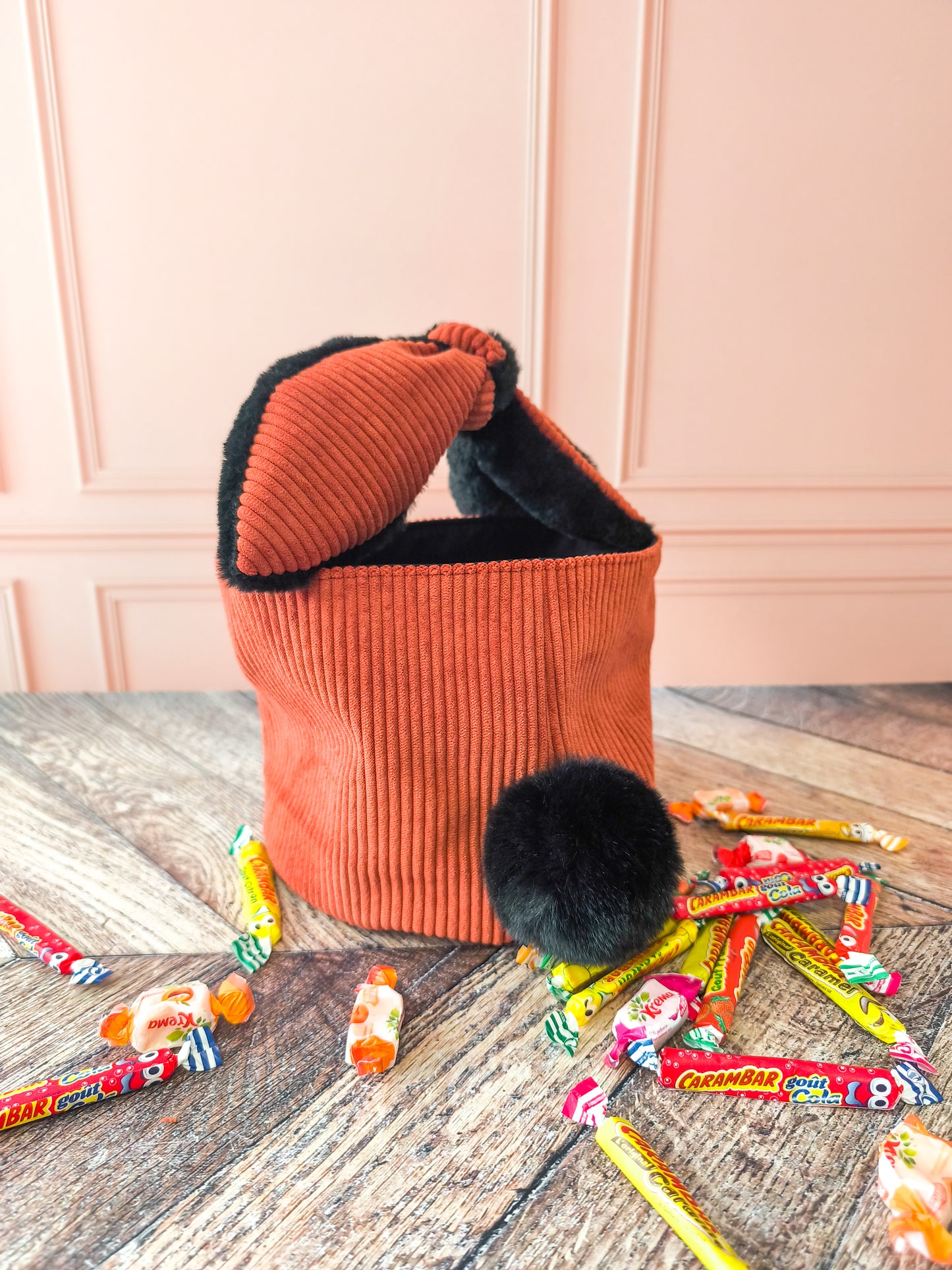 Panier lapin Halloween personnalisé en velours – Panier à bonbons enfant - QUANTITÉ LIMITÉE